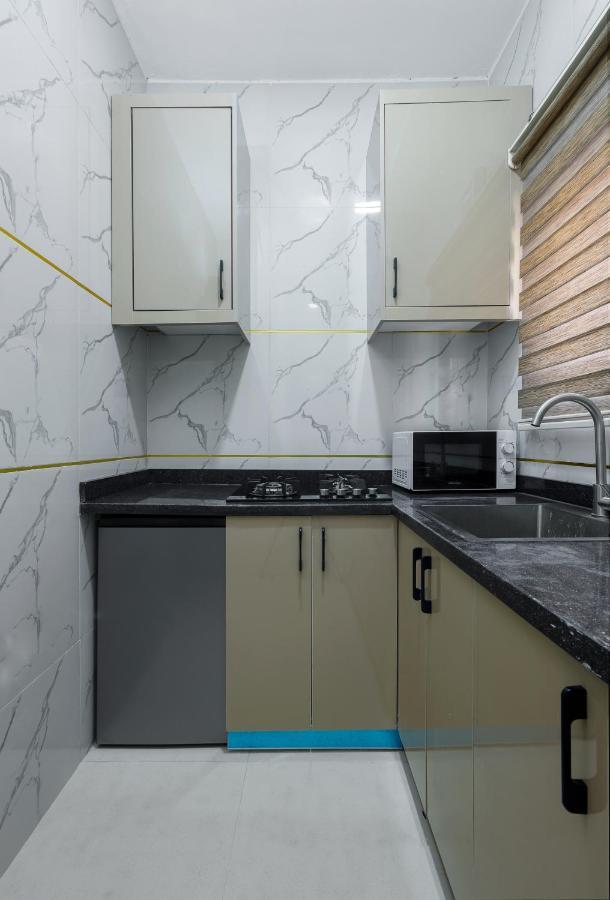 Bkt Cribs - Apartments & Suites Абуджа Екстер'єр фото