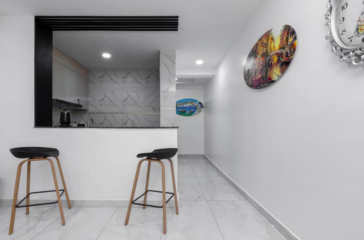 Bkt Cribs - Apartments & Suites Абуджа Екстер'єр фото